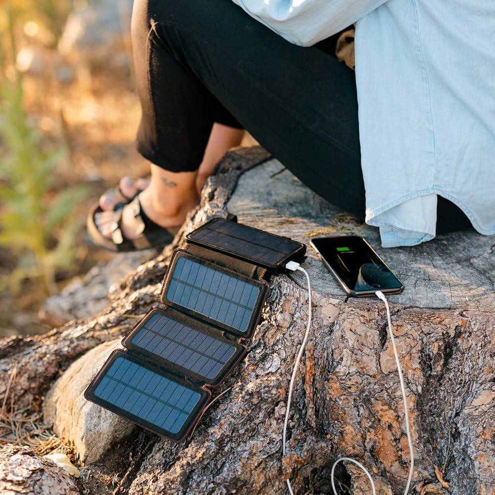 Power bank with foldable solar panels